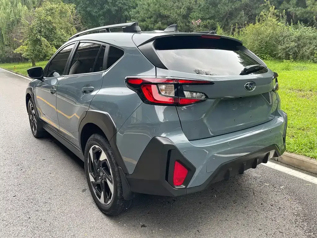 Subaru Crosstrek — фото 8