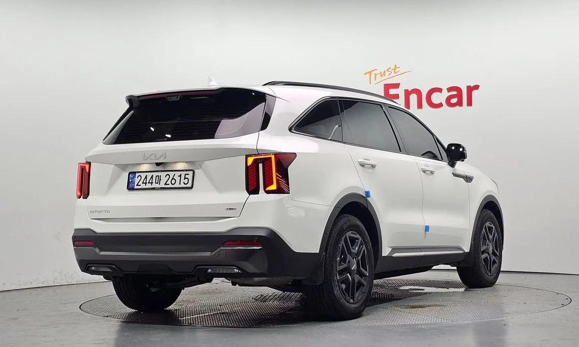 Kia Sorento — фото 4