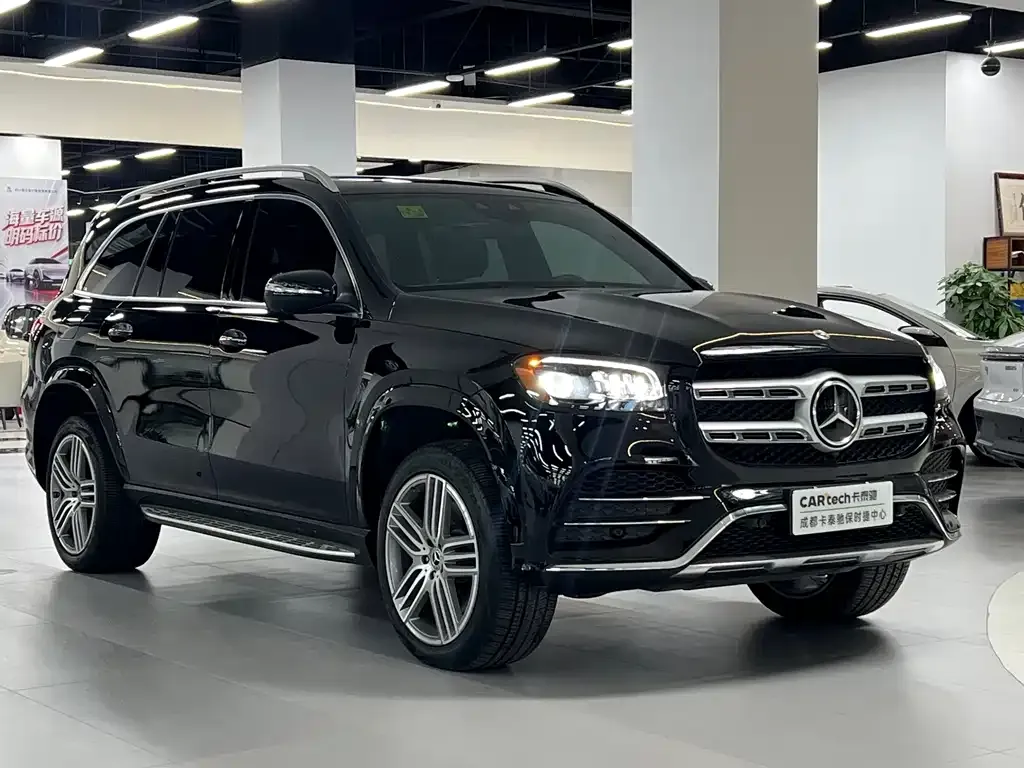 Mercedes-Benz GLS — фото 6