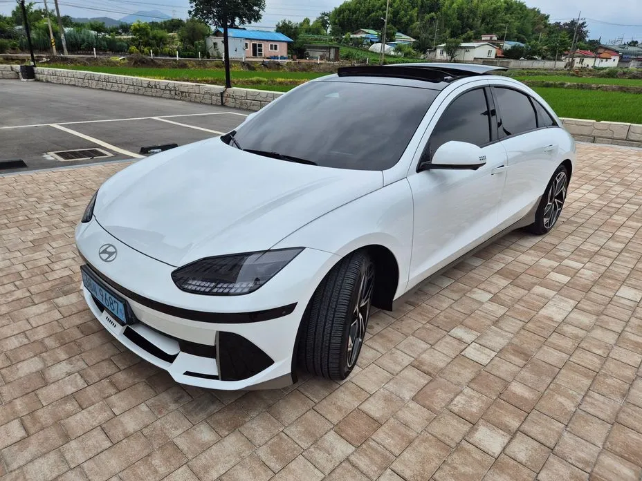 Hyundai Ioniq6 — фото 5