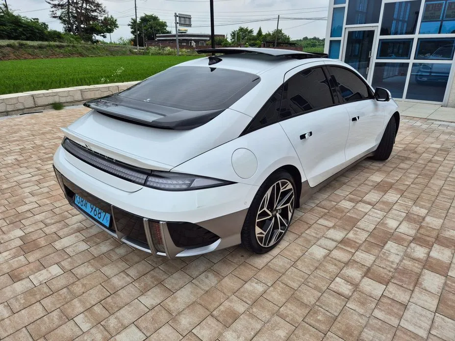 Hyundai Ioniq6 — фото 6
