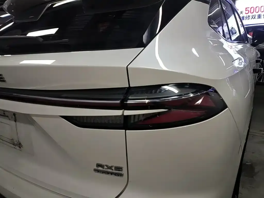Roewe RX5 — фото 2