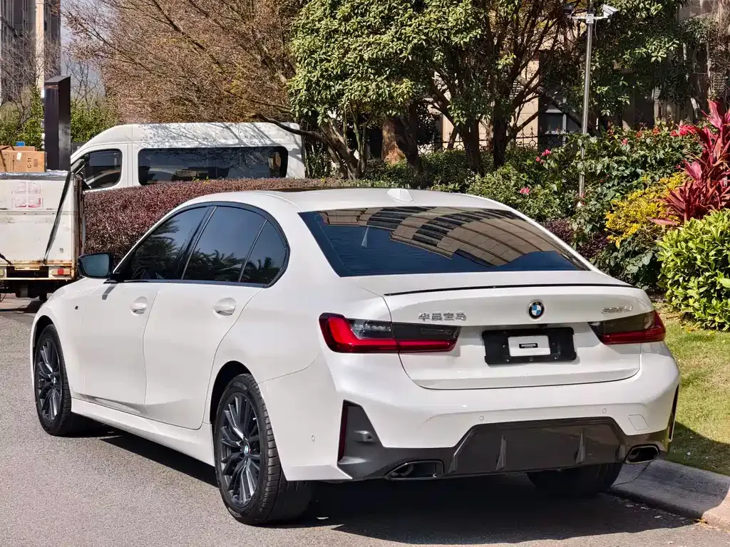 BMW 3 Series — фото 10