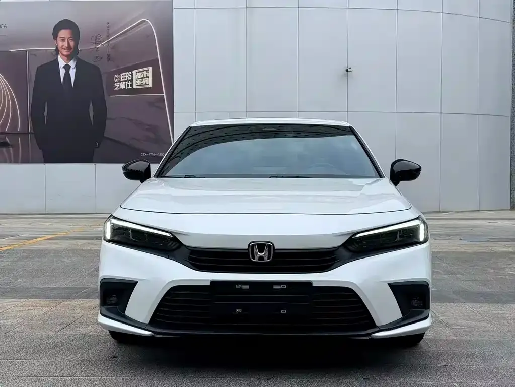 Honda Civic — фото 3