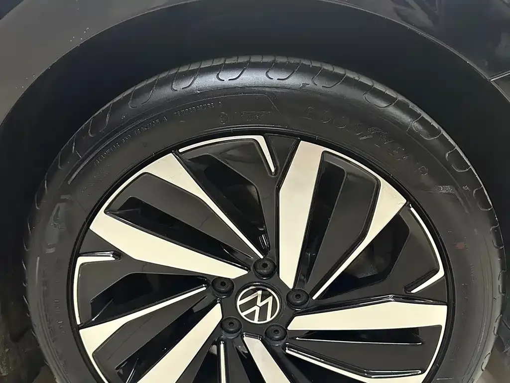 Volkswagen Passat — фото 2