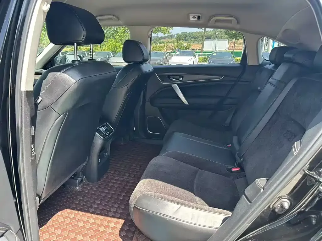 Honda Avancier 2023 из CN, фото 9