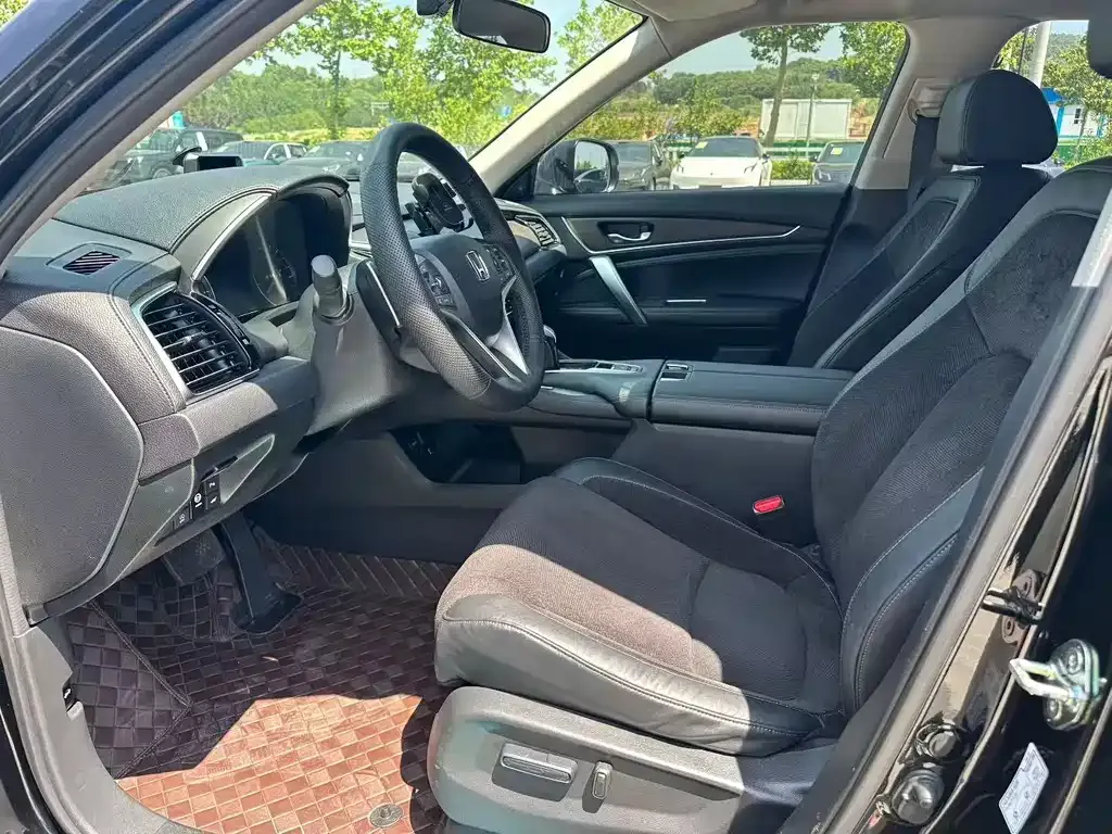 Honda Avancier 2023 из CN, фото 3