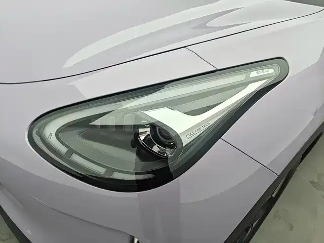 Geely Starburst — фото 9