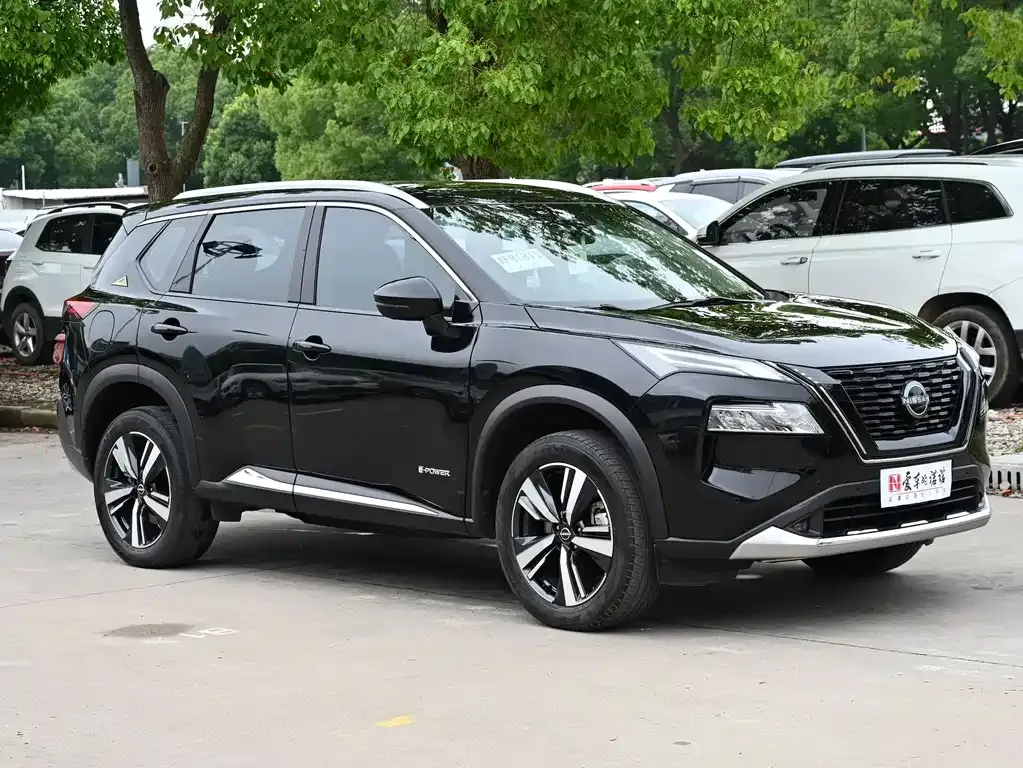 Nissan X-Trail — фото 10