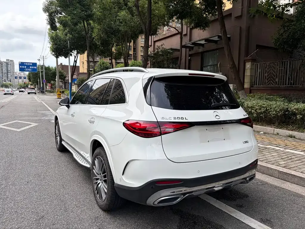 Mercedes-Benz GLC — фото 10