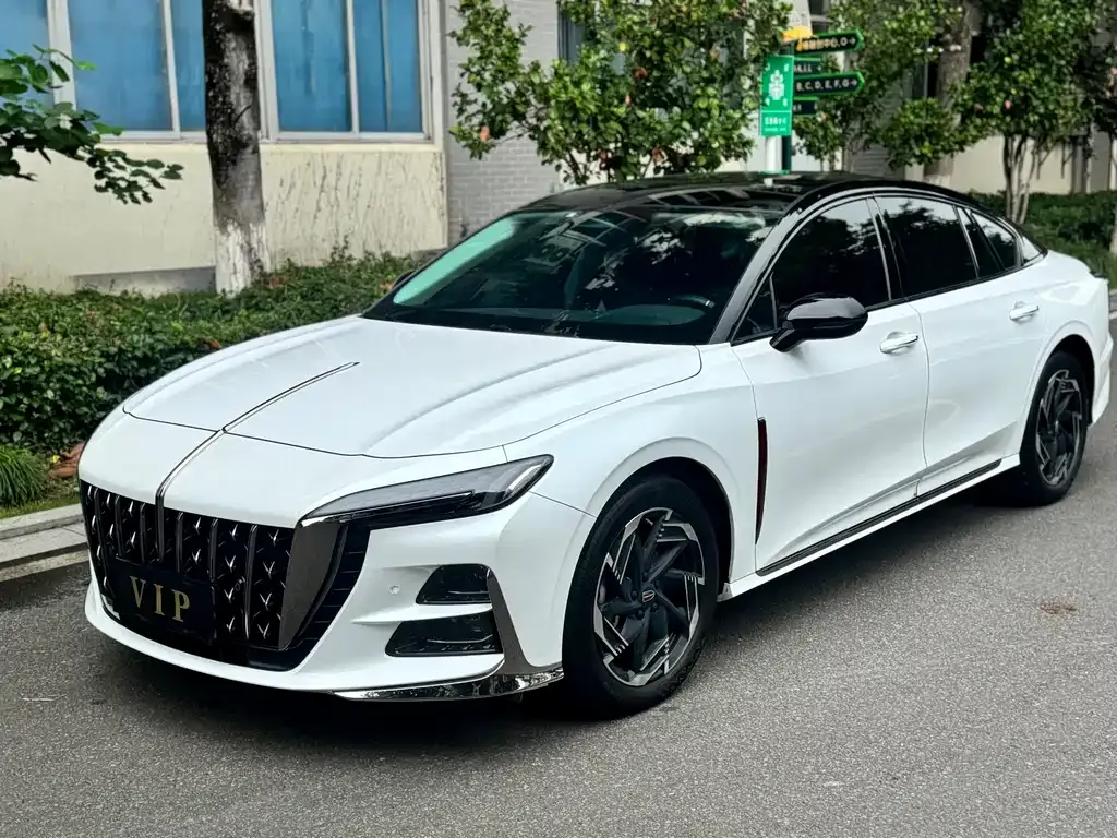 Hongqi H6