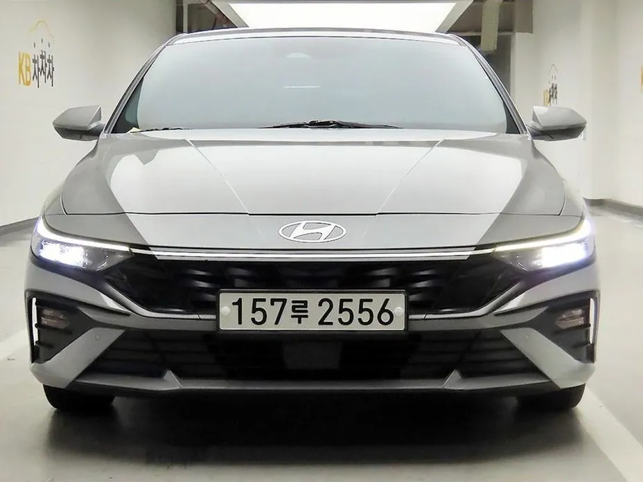 Hyundai AVANTE — фото 2