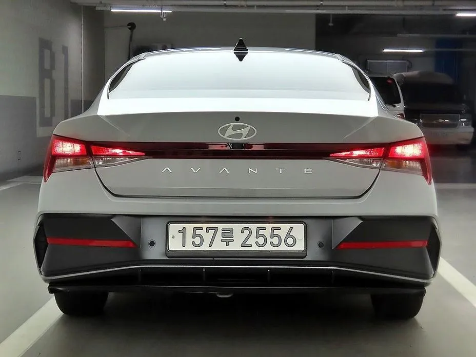 Hyundai AVANTE — фото 10