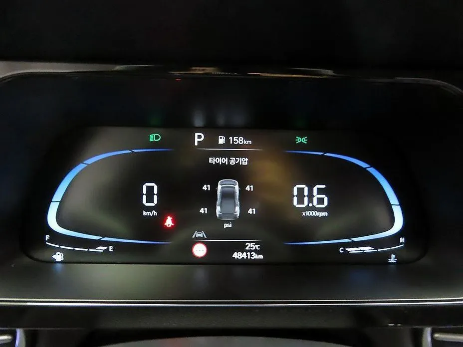 Hyundai AVANTE — фото 8