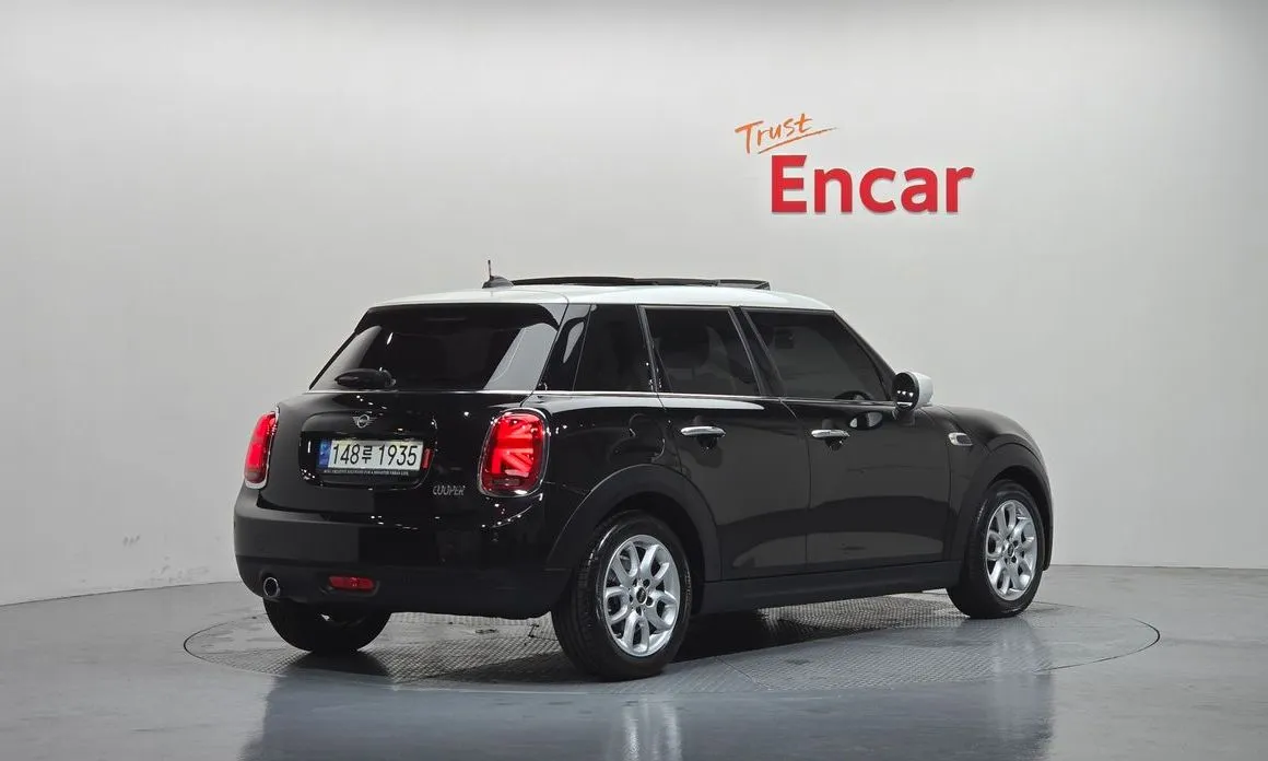 Mini Cooper 2021 из KR, фото 4