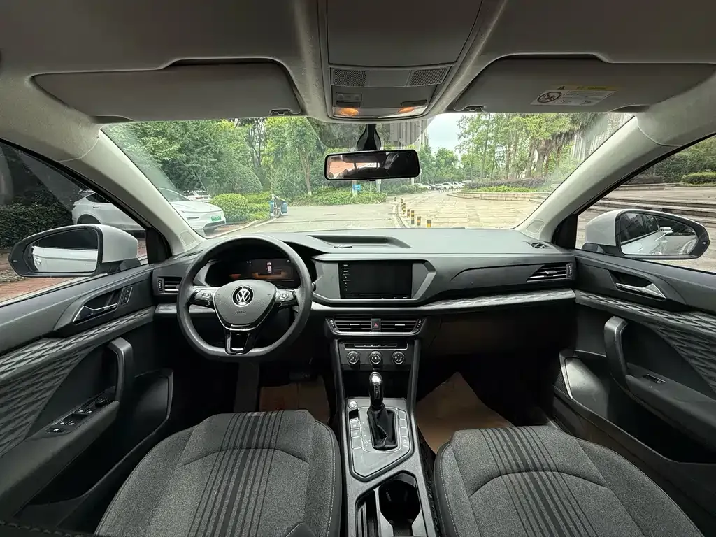 Volkswagen Tharu 2022 из CN, фото 3