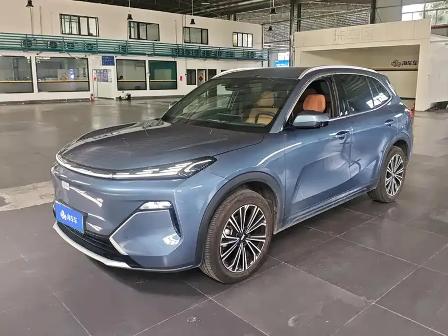 Geely Galaxy Xingjian 7 — фото 1