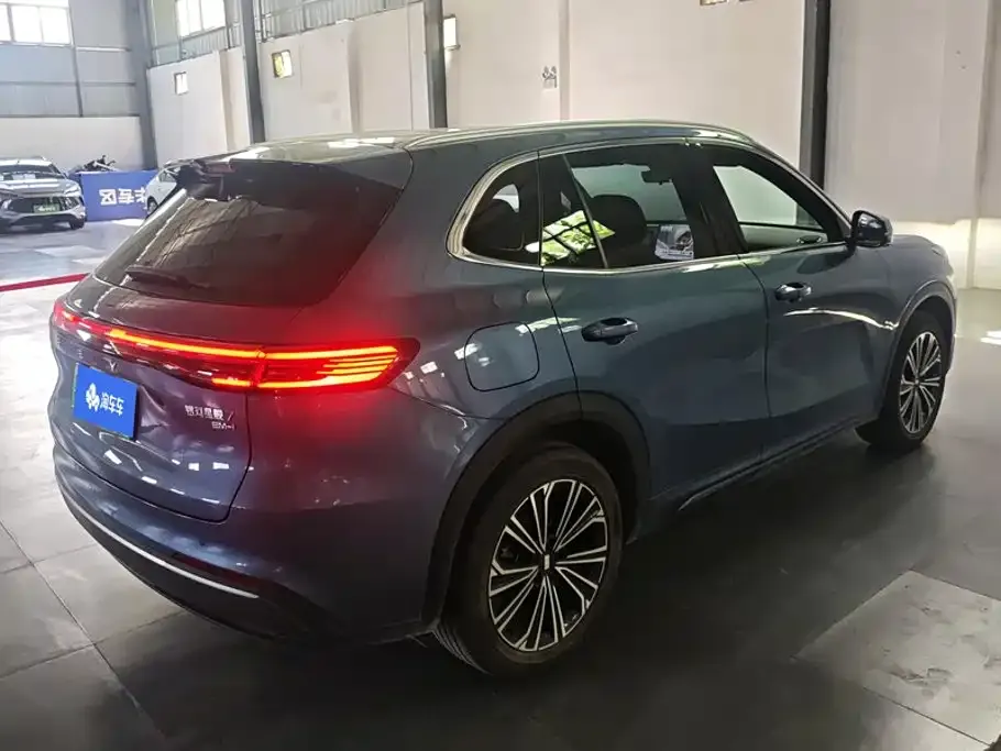 Geely Galaxy Xingjian 7 — фото 4