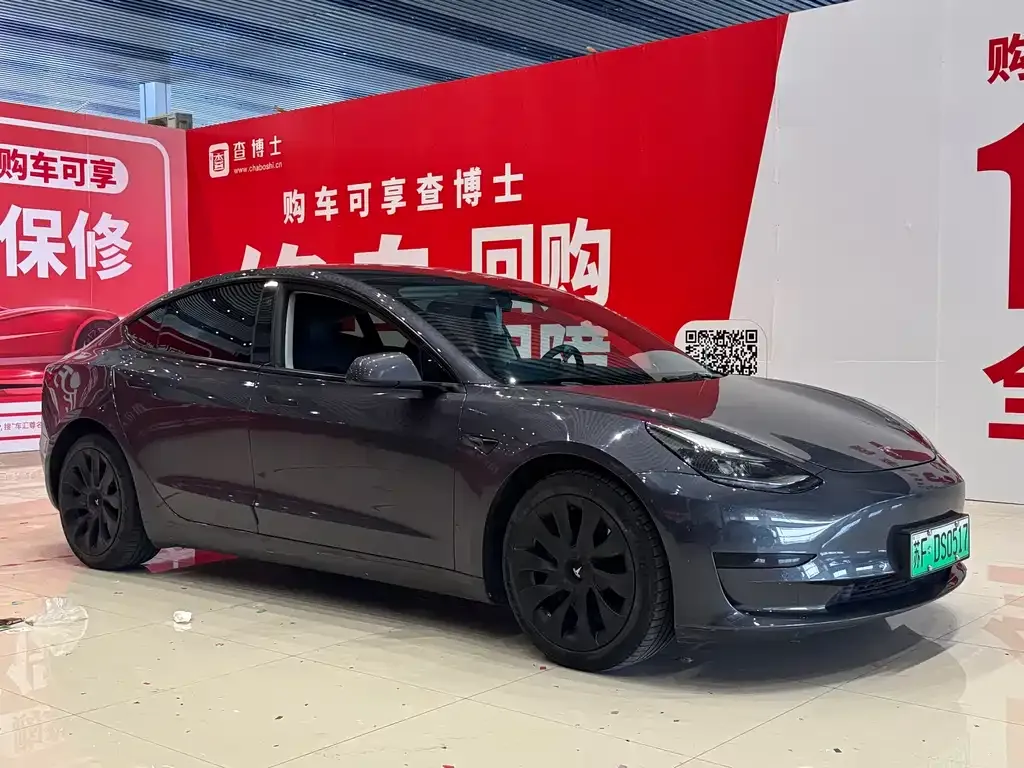 Tesla Model 3 — фото 7