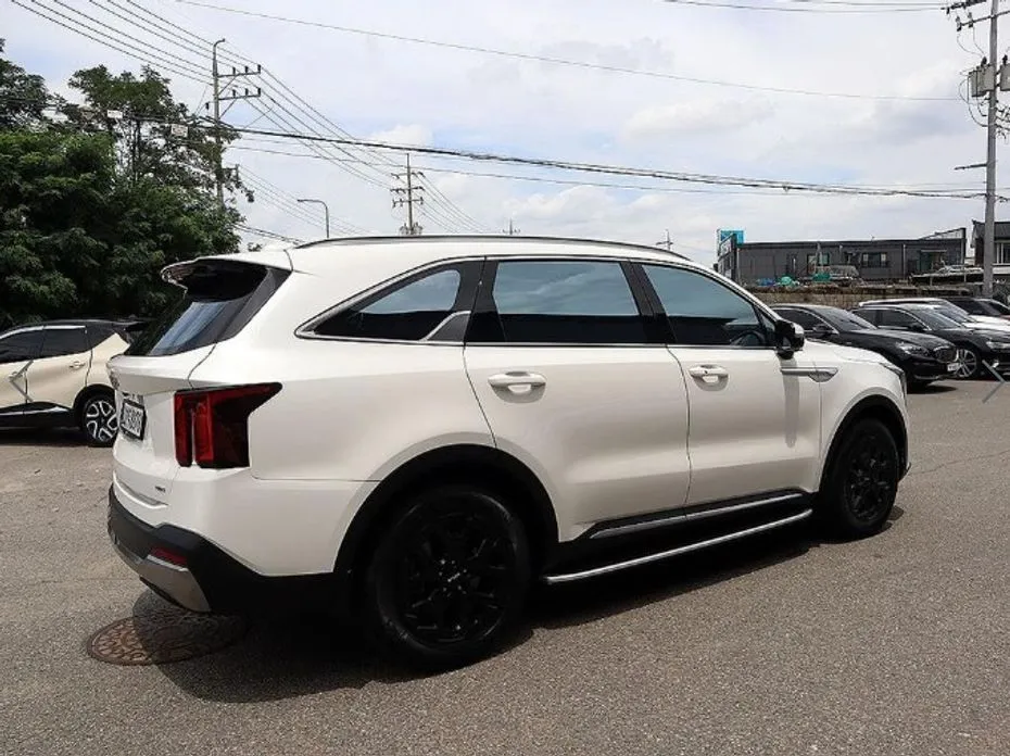 Kia Sorento — фото 3