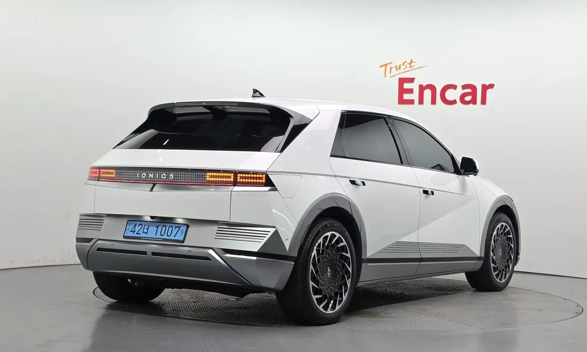 Hyundai Ioniq5 — фото 9