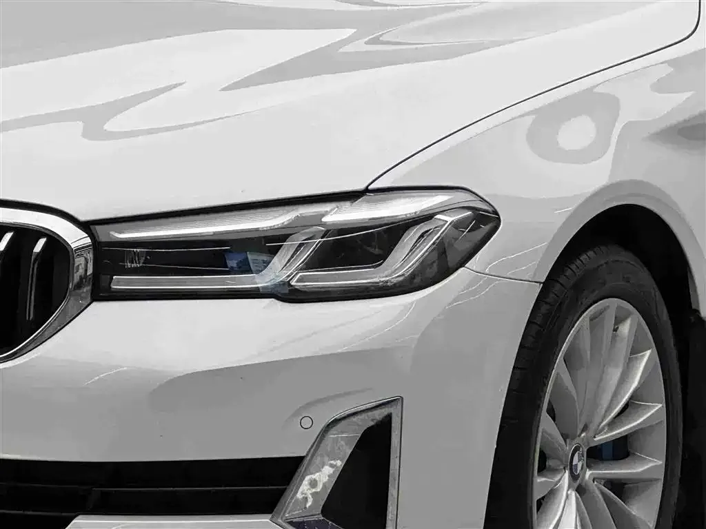 BMW 5 Series New Energy — фото 6