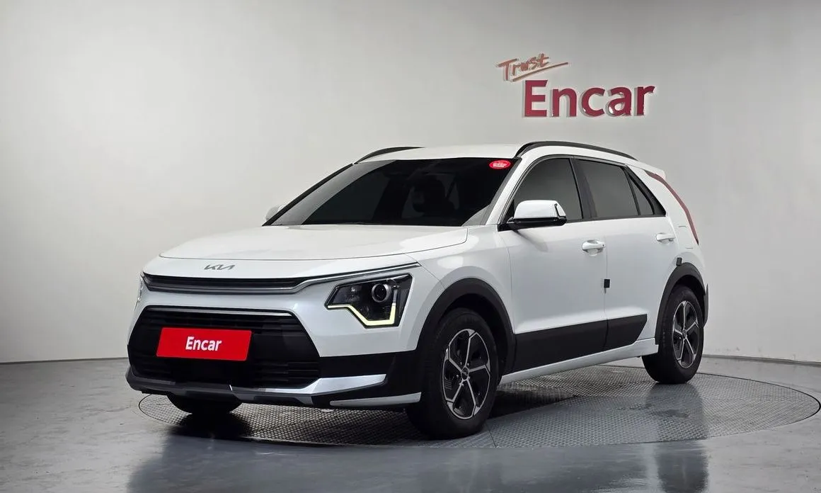 Kia Niro — фото 1