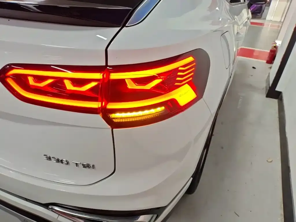 Volkswagen Tayron X 2023 из CN, фото 2