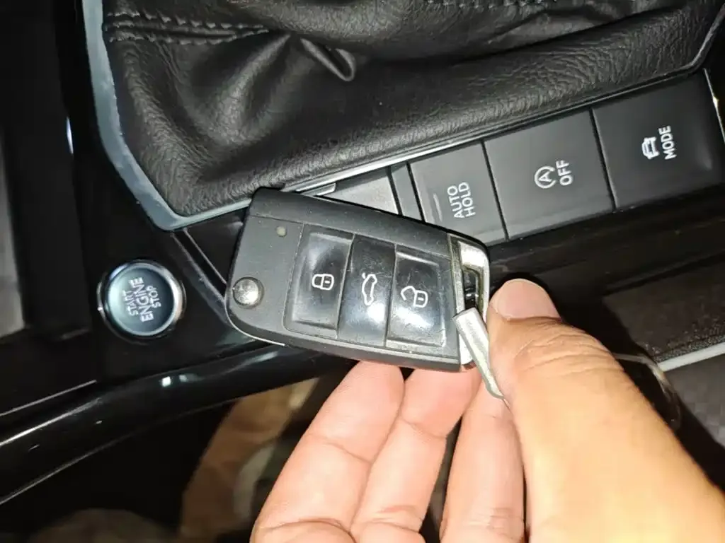 Volkswagen Tayron X 2023 из CN, фото 8
