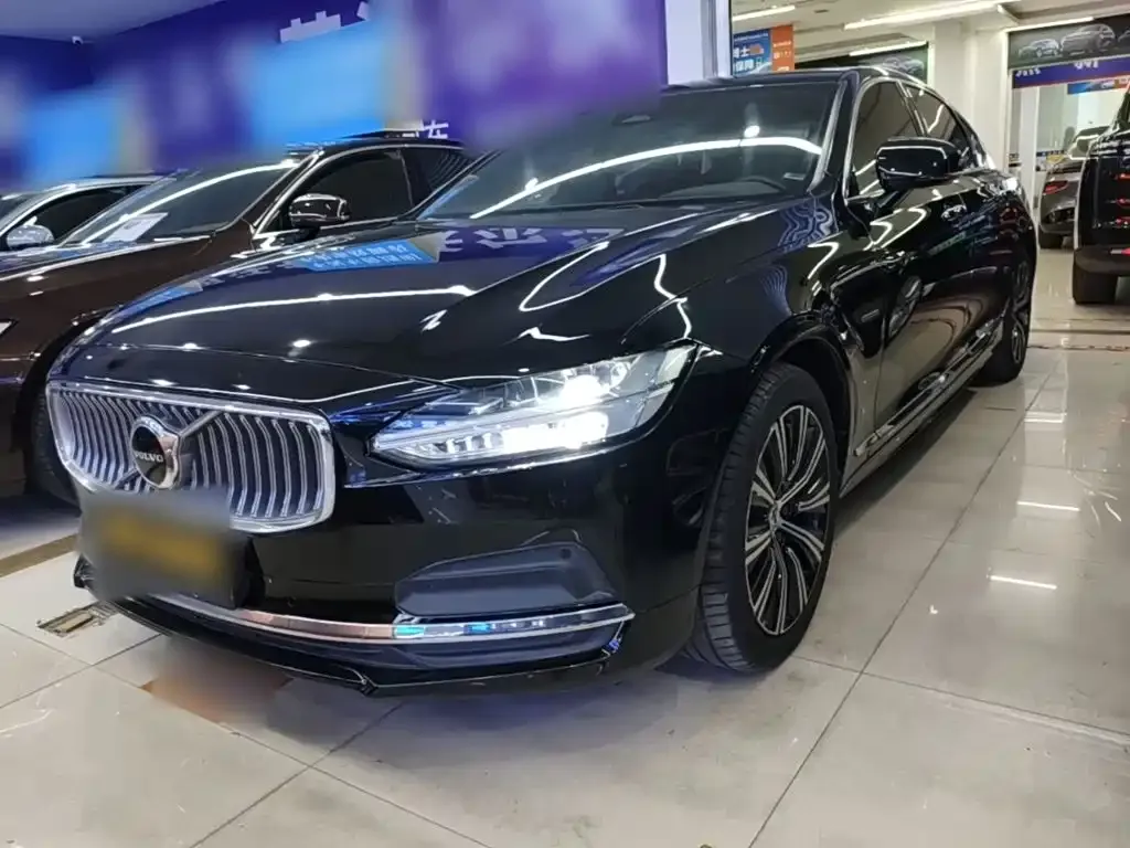 Volvo S90 — фото 4
