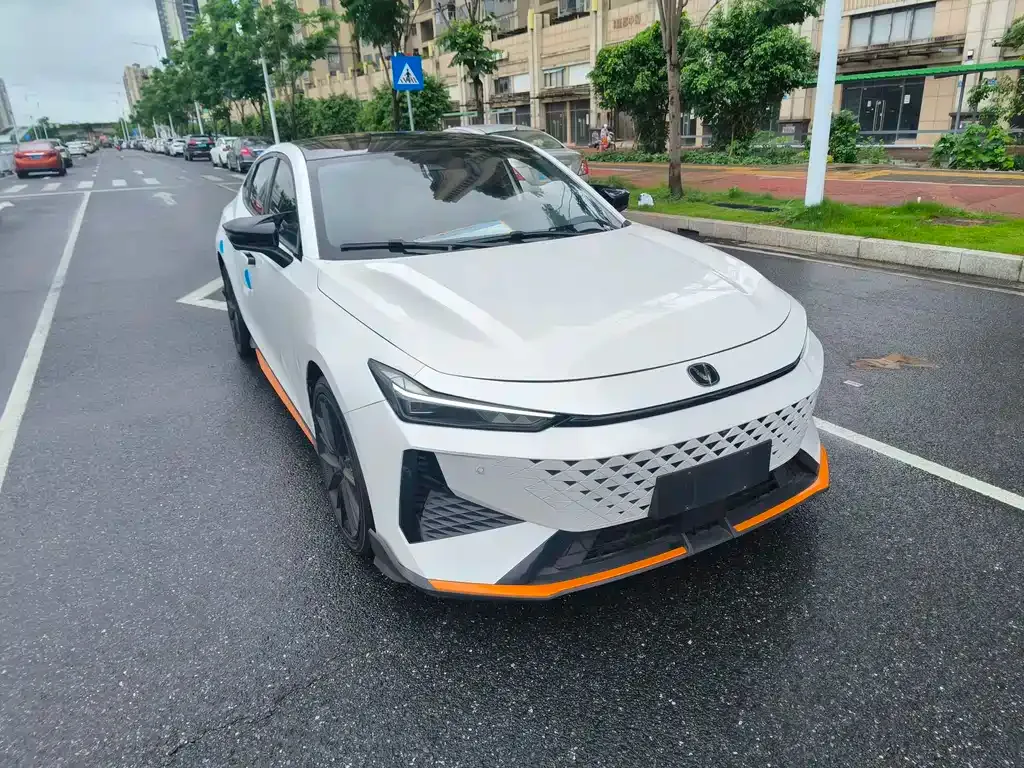 Changan UNI-V 2024 из CN, фото 8