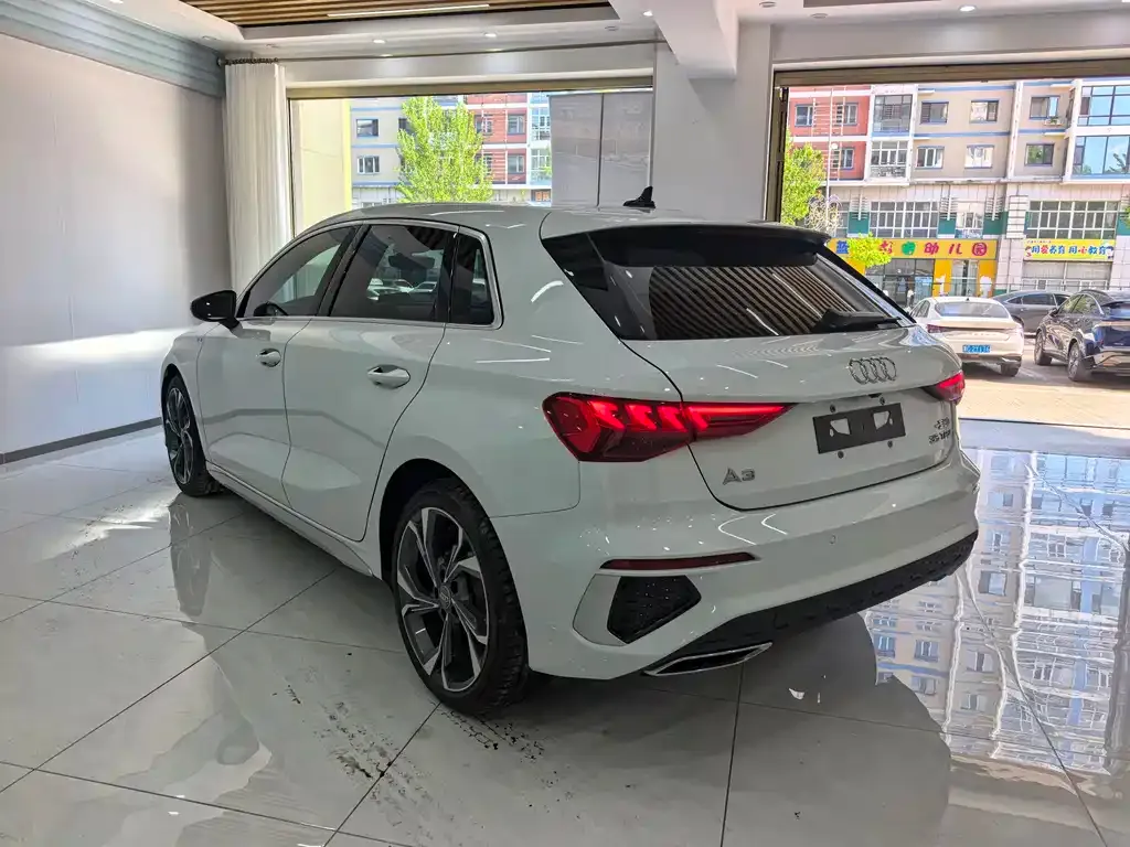 Audi A3 — фото 9
