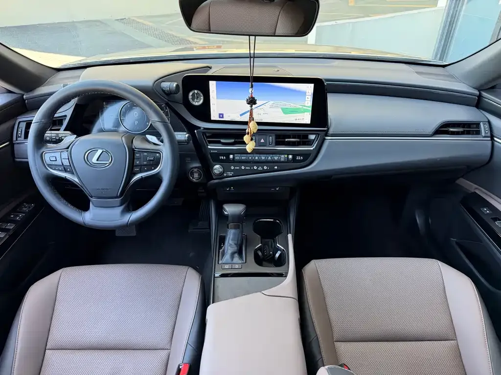 Lexus ES 2024 из CN, фото 10