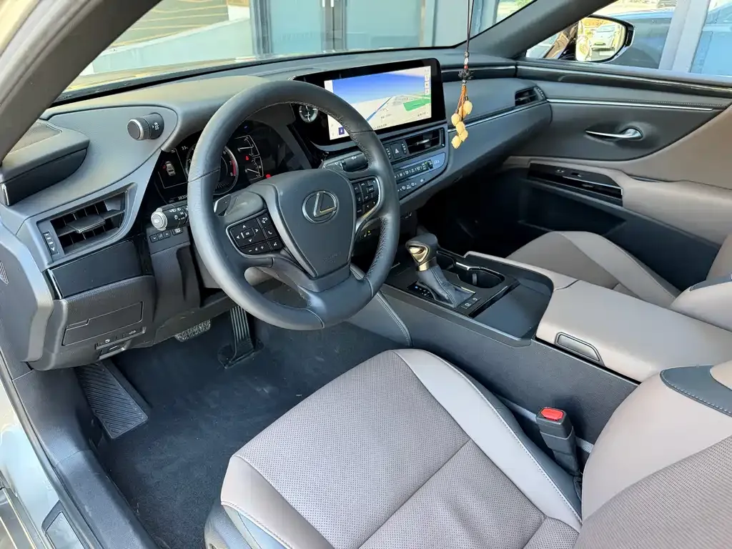 Lexus ES 2024 из CN, фото 7