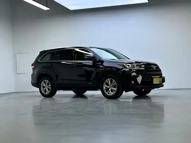 Toyota Highlander 2021 из CN, фото 2