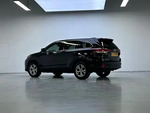 Toyota Highlander 2021 из CN, фото 3