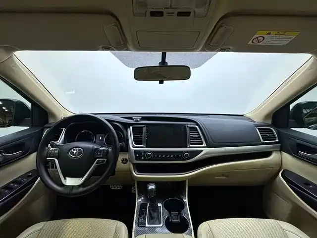 Toyota Highlander 2021 из CN, фото 9