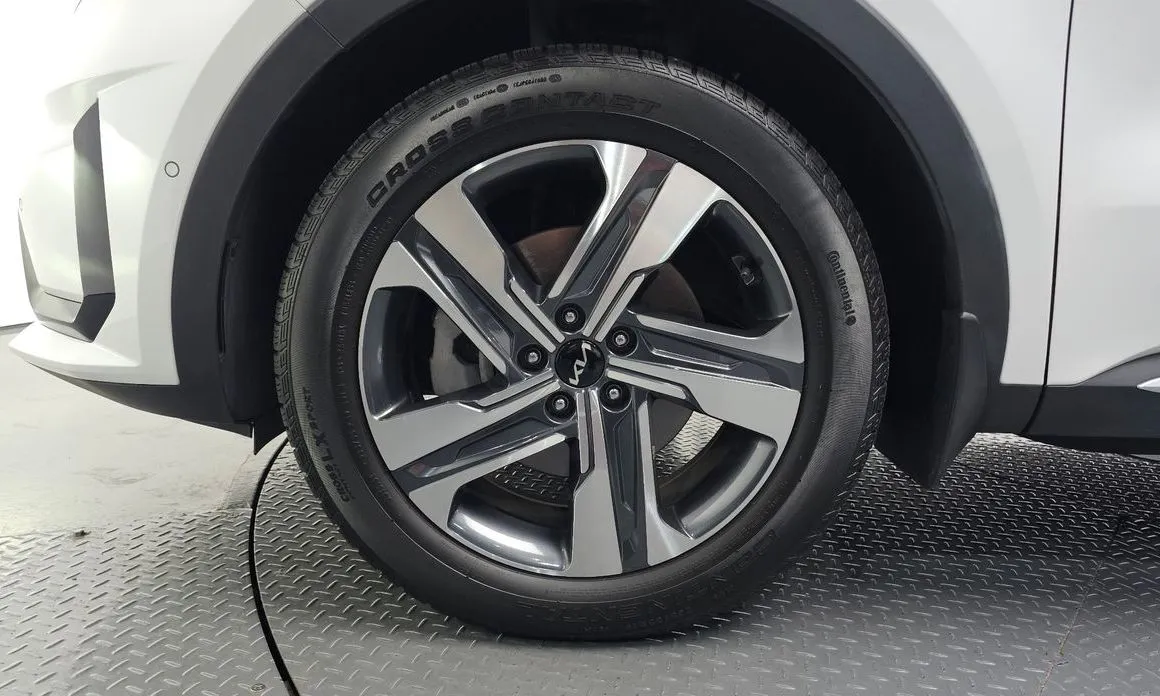 Kia Sorento — фото 6