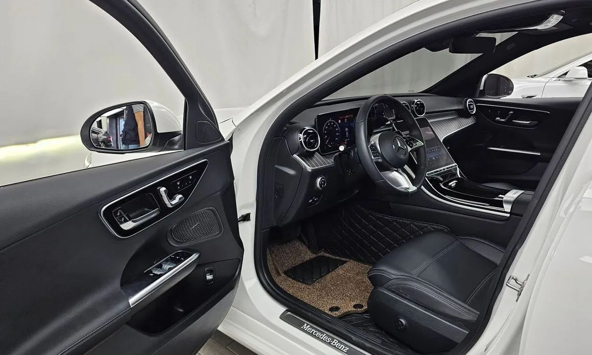 Mercedes-Benz C-Class 2024 из KR, фото 7