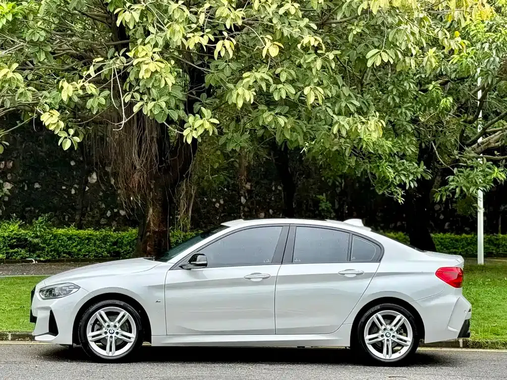 BMW 1 Series — фото 9