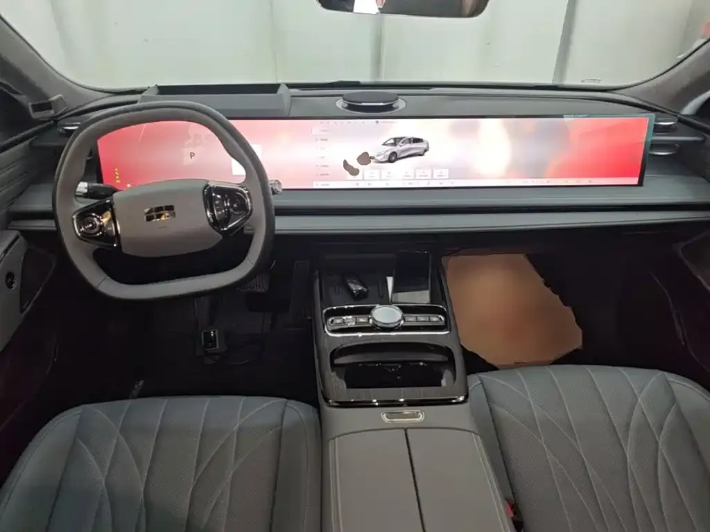Geely Galaxy E8 — фото 10