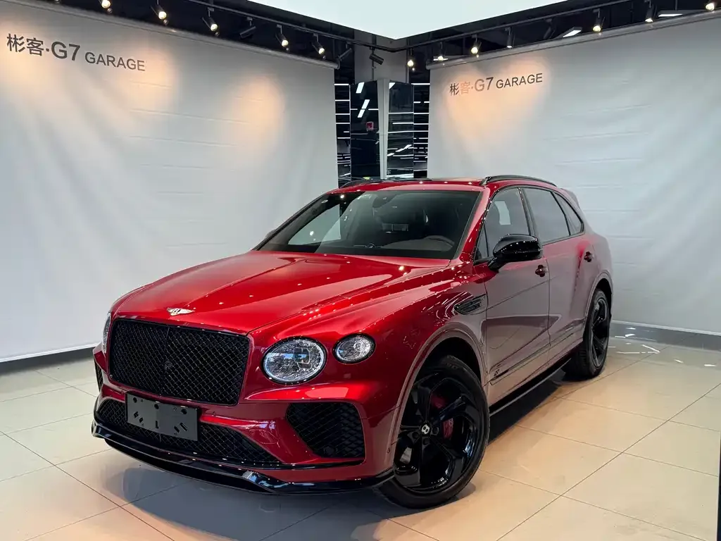 Bentley Bentayga — фото 1