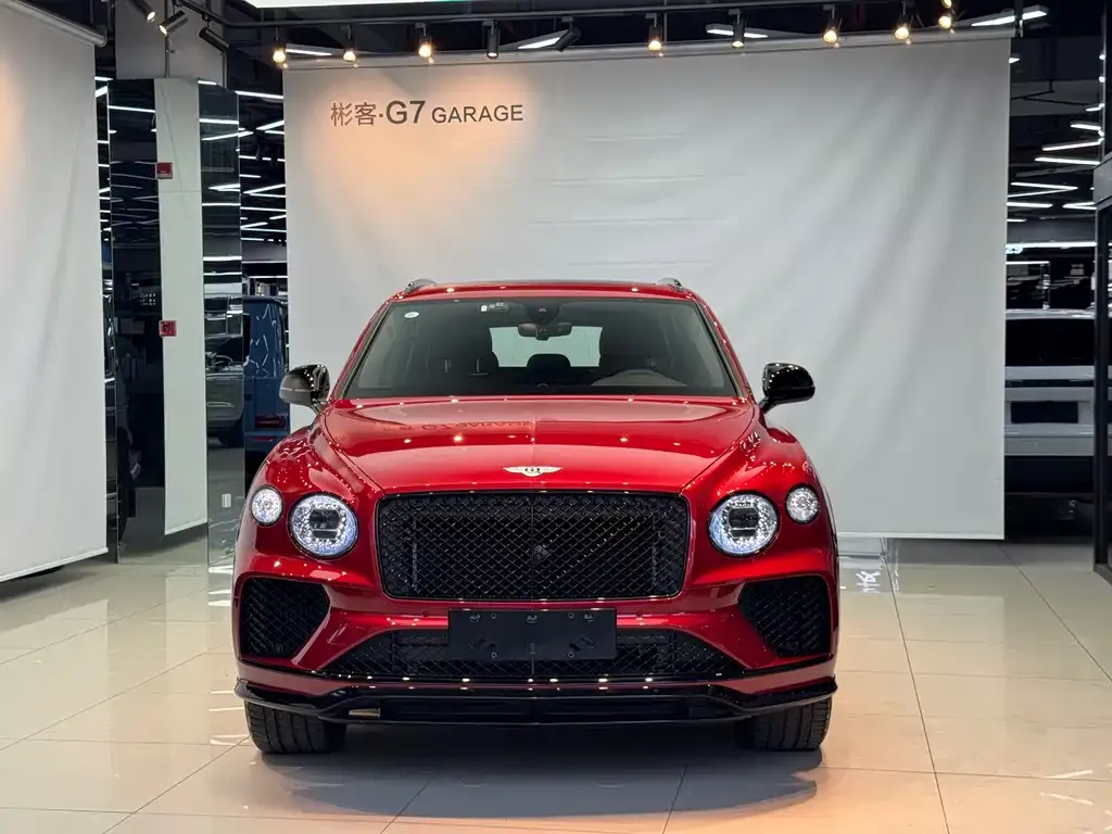 Bentley Bentayga — фото 3