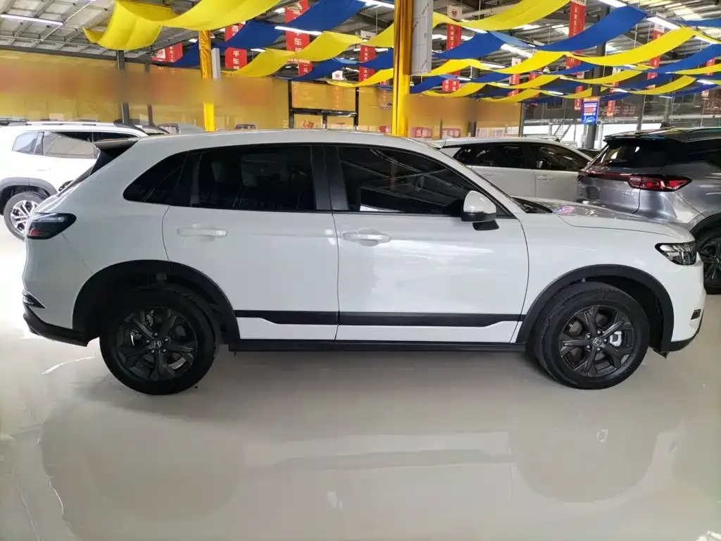 Honda HR-V 2023 из CN, фото 8