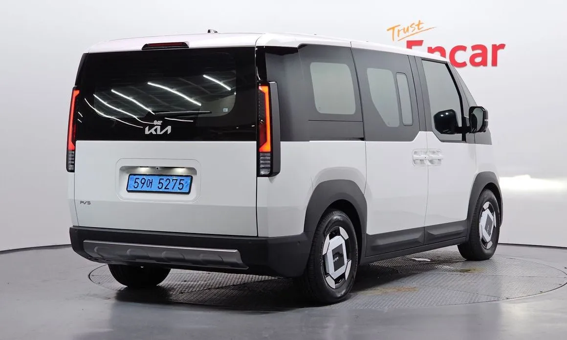 Kia PV5 — фото 3