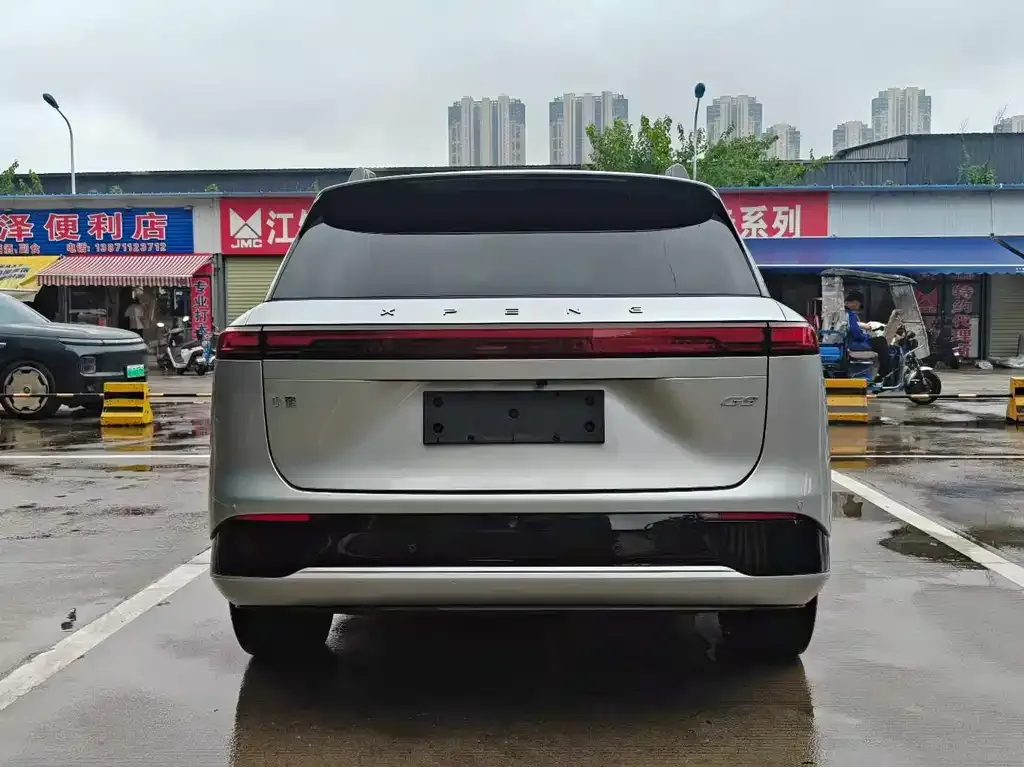 XPeng G9 2023 из CN, фото 2