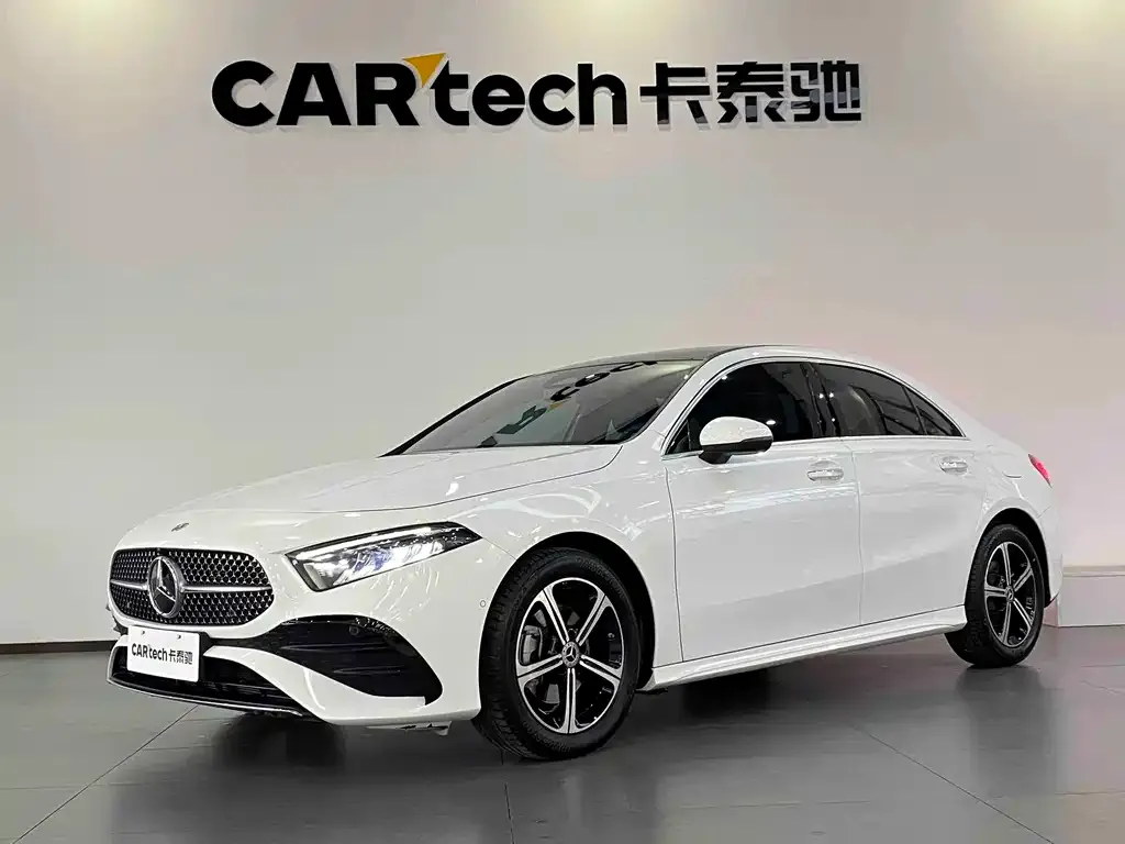 Mercedes-Benz A-Class — фото 1