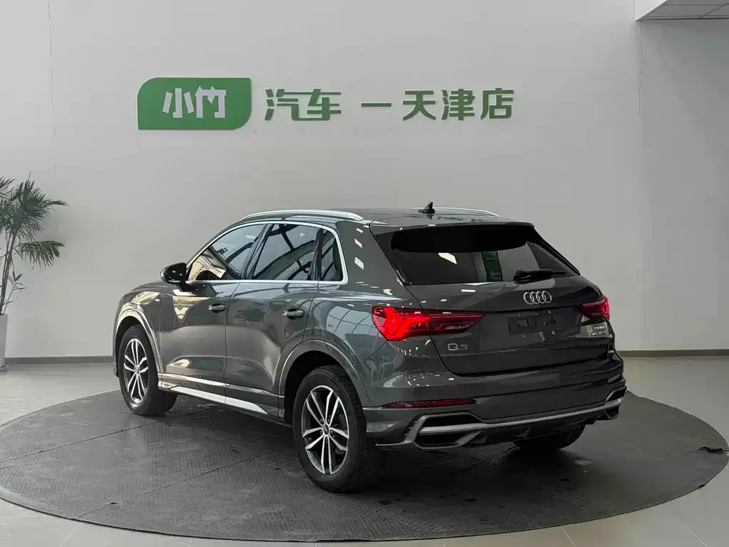 Audi Q3 — фото 2