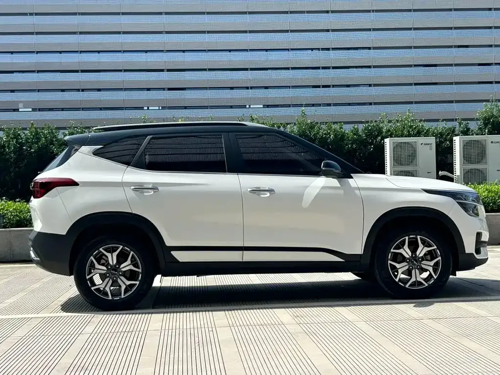 Kia KX3 — фото 5