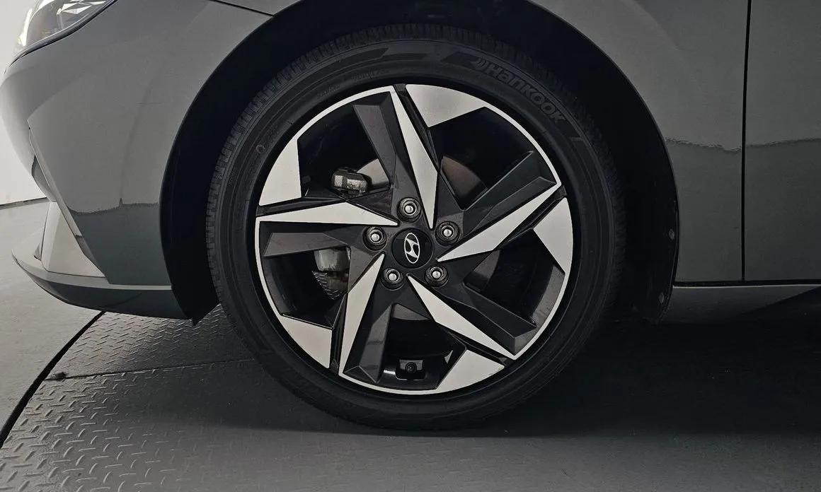 Hyundai AVANTE — фото 9